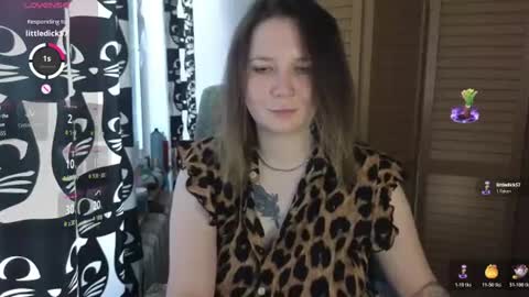 ozalin online show from 06/19/26, 01:37