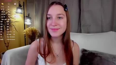 Caroline or just Lina online show from 11/14/25, 01:26