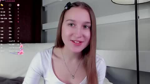 Caroline or just Lina online show from 12/03/25, 01:13