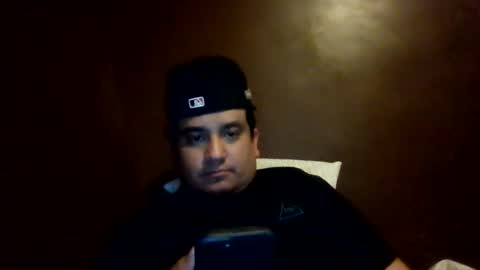 Snapshot of ozlo chatting on 10/14/25, 02:45 ozlo online show from 10/14/25, 02:45