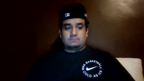 Snapshot of ozlo chatting on 10/19/25, 01:34 ozlo online show from 10/19/25, 01:34