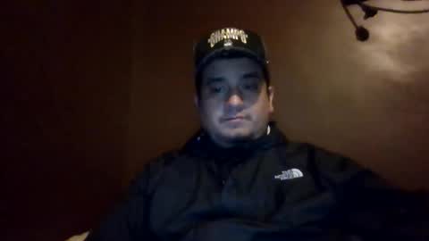 Snapshot of ozlo chatting on 12/16/25, 11:54 ozlo online show from 12/16/25, 11:54