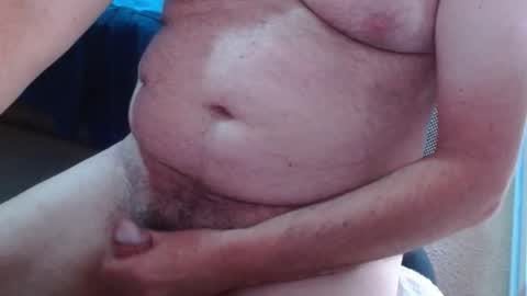 Snapshot of ozzieozzieoi chatting on 10/07/25, 01:25 HairyolOz online show from 10/07/25, 01:25