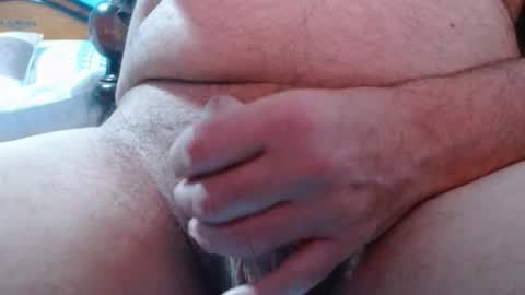 Snapshot of ozzieozzieoi chatting on 01/08/26, 02:25 HairyolOz online show from 01/08/26, 02:25