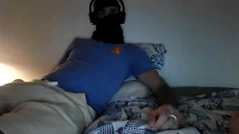 Snapshot of p3dro3scobar chatting on 06/27/26, 07:19 p3dro3scobar online show from 06/27/26, 07:19
