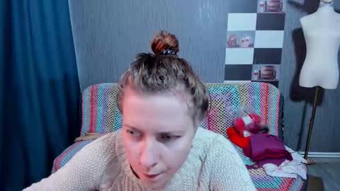 Ella online show from 12/05/25, 07:17