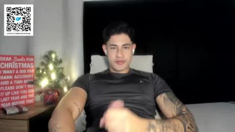Javi    online show from 12/17/25, 06:08
