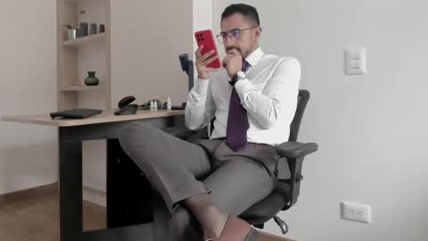 Snapshot of pablo_rincon95 chatting on 01/27/25, 05:37 pablo rincon95 online show from 01/27/25, 05:37