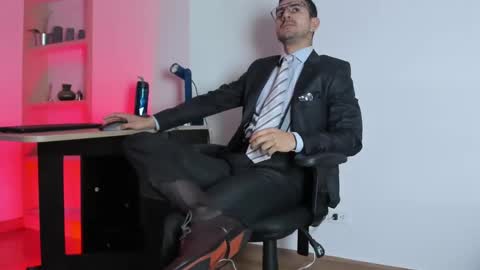 Snapshot of pablo_rincon95 chatting on 02/13/25, 11:39 pablo rincon95 online show from 02/13/25, 11:39