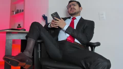 Snapshot of pablo_rincon95 chatting on 02/22/25, 02:19 pablo rincon95 online show from 02/22/25, 02:19