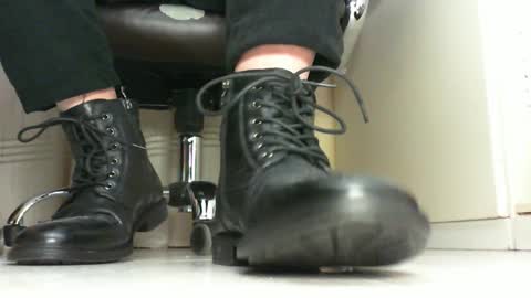 Pablo Meness online show from 01/17/25, 07:05