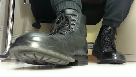 Pablo Meness online show from 02/05/25, 08:57