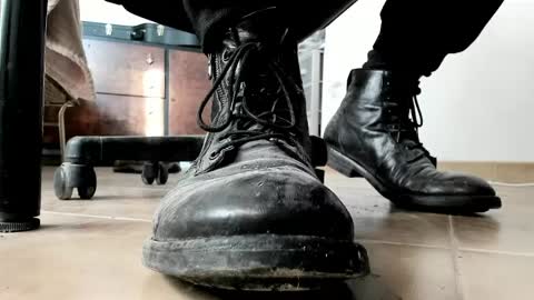 Snapshot of pablomenesssl chatting on 04/18/26, 05:55 Pablo Meness online show from 04/18/26, 05:55