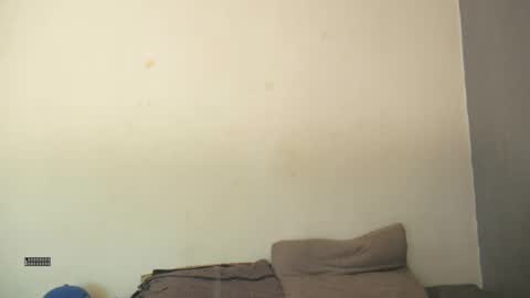 Snapshot of packmanmx chatting on 01/21/25, 05:41 Alberto online show from 01/21/25, 05:41