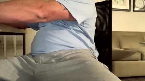 Snapshot of padded_ginger_beard chatting on 09/23/25, 12:35 Jimmy online show from 09/23/25, 12:35