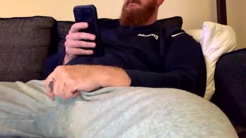 Snapshot of padded_ginger_beard chatting on 11/14/25, 02:43 Jimmy online show from 11/14/25, 02:43