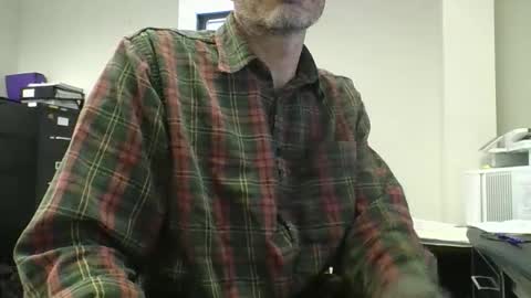 Paddle me online show from 12/17/25, 06:36