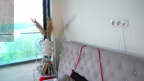 Snapshot of pafosstar chatting on 07/28/26, 11:17 Kimlovense is activeThere are legends that in this room all your wishes can come true Private is Open online show from 07/28/26, 11:17