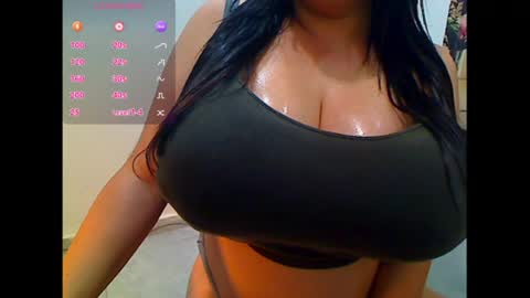 Snapshot of paholabigtitis chatting on 07/08/26, 05:50 paolabigttits online show from 07/08/26, 05:50