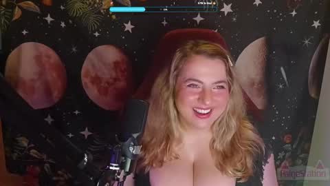 Snapshot of paigestation chatting on 11/14/25, 11:02 PaigeStation online show from 11/14/25, 11:02