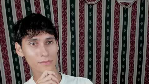 Snapshot of paimon_goetia chatting on 11/04/25, 12:10 Alexander Grigori online show from 11/04/25, 12:10