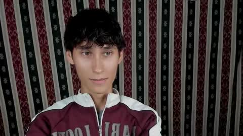 Snapshot of paimon_goetia chatting on 12/02/25, 01:33 Alexander Grigori online show from 12/02/25, 01:33