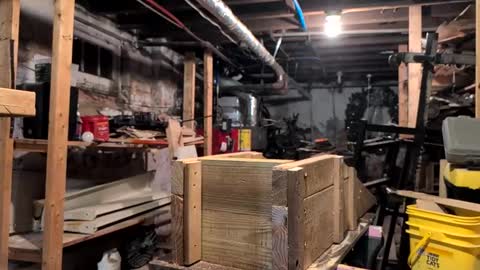 Snapshot of paint_naked chatting on 11/24/25, 03:06 Eros online show from 11/24/25, 03:06