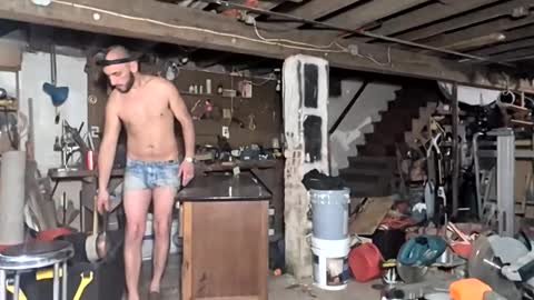 Snapshot of paint_naked chatting on 03/31/26, 02:24 Eros online show from 03/31/26, 02:24