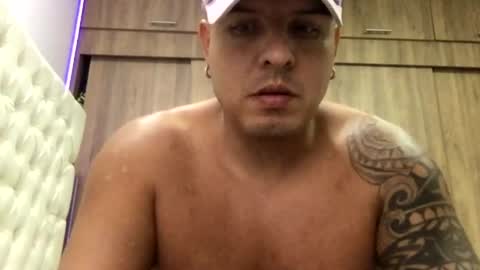 Snapshot of paisaexotico chatting on 10/04/25, 11:30 paisaexotico online show from 10/04/25, 11:30