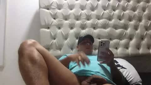 Snapshot of paisaexotico chatting on 02/22/26, 08:24 paisaexotico online show from 02/22/26, 08:24