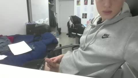 Snapshot of pajakot chatting on 02/04/26, 07:09 pere online show from 02/04/26, 07:09