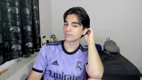 pakun_ online show from 11/07/25, 03:17