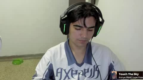 pakun_ online show from 05/08/26, 12:38