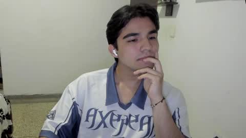 pakun_ online show from 06/11/26, 01:49