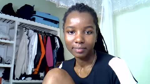 Snapshot of palashsha chatting on 06/12/26, 10:03 palashsha online show from 06/12/26, 10:03