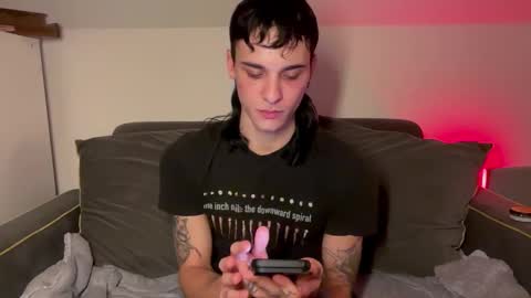 Snapshot of palm1stry chatting on 03/22/26, 10:57 Ayden online show from 03/22/26, 10:57