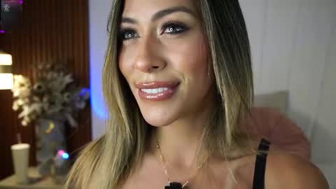 Palmer Joness online show from 12/16/25, 01:38