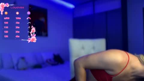 Snapshot of pame_leon chatting on 02/06/25, 07:40 . online show from 02/06/25, 07:40