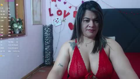 Snapshot of pamela_echeverria chatting on 04/23/26, 12:29 pamela_echeverria online show from 04/23/26, 12:29