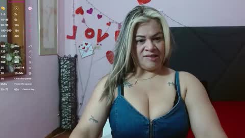 Snapshot of pamela_echeverria chatting on 05/16/26, 11:42 pamela_echeverria online show from 05/16/26, 11:42