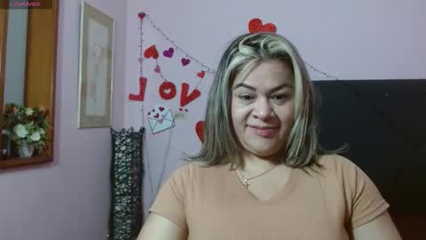 Snapshot of pamela_echeverria chatting on 06/06/26, 11:48 pamela_echeverria online show from 06/06/26, 11:48