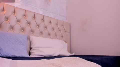 Snapshot of pamela_rut__ chatting on 10/29/25, 07:59 Pamela online show from 10/29/25, 07:59