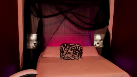  P A M  online show from 11/25/25, 04:23