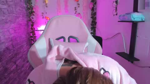 pamelajhonsom online show from 11/05/25, 03:17