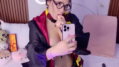 Snapshot of pamelajons_ chatting on 10/24/25, 02:13 Pamela online show from 10/24/25, 02:13