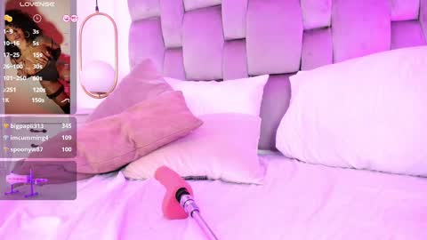  Pamela  online show from 02/10/25, 09:04