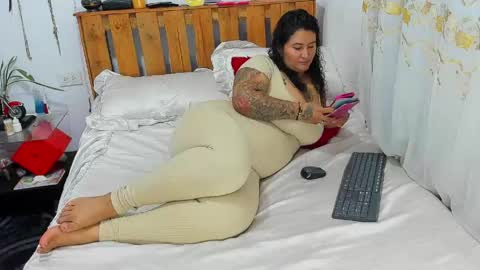 Pamela online show from 04/30/26, 07:53