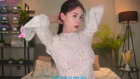 Snapshot of pamelaryant chatting on 10/23/25, 11:24 Diana online show from 10/23/25, 11:24