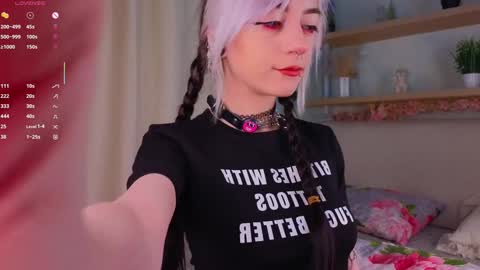 Snapshot of pamelaryant chatting on 11/20/25, 03:12 Diana online show from 11/20/25, 03:12