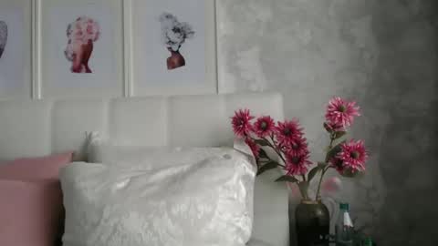 Snapshot of pamella_007 chatting on 01/12/26, 09:36 Pamella online show from 01/12/26, 09:36